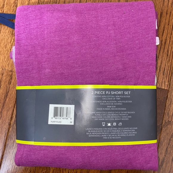 NWT Pajama Set-M - Picture 6 of 8